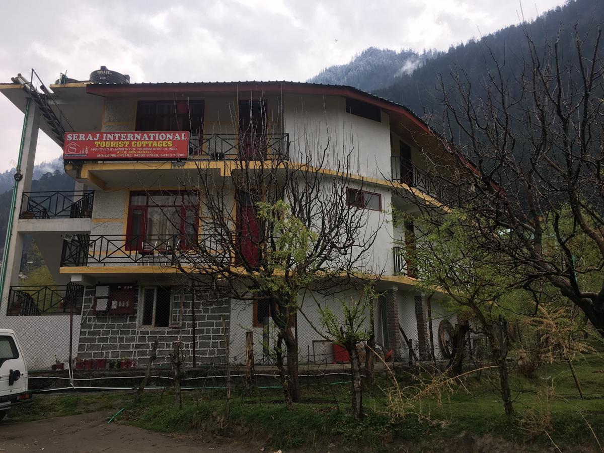 Seraj International Manāli Exterior foto